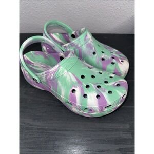 Crocs - W11- Women's Classic Platform Marbled Clog  - EUC‎
